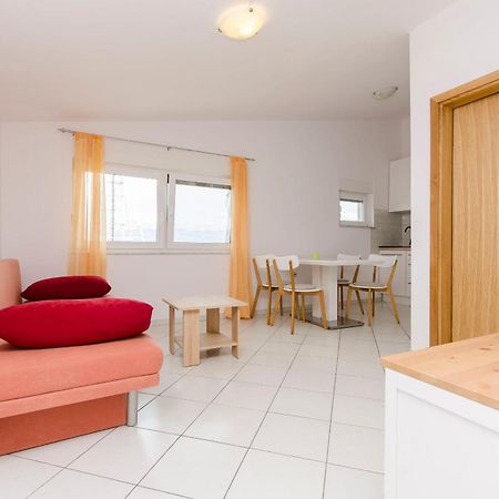 ויר Apartments Ivan מראה חיצוני תמונה