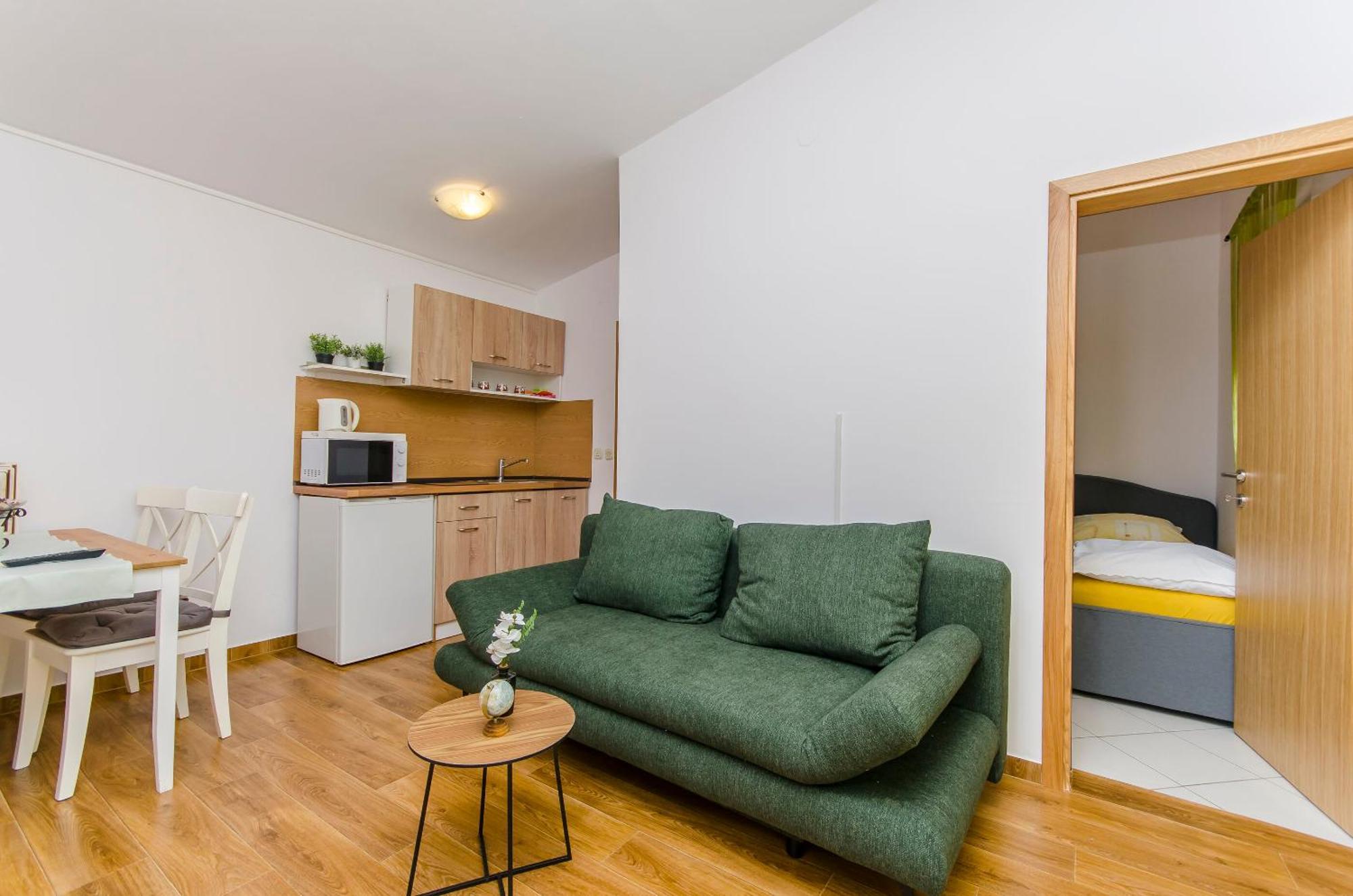 ויר Apartments Ivan מראה חיצוני תמונה