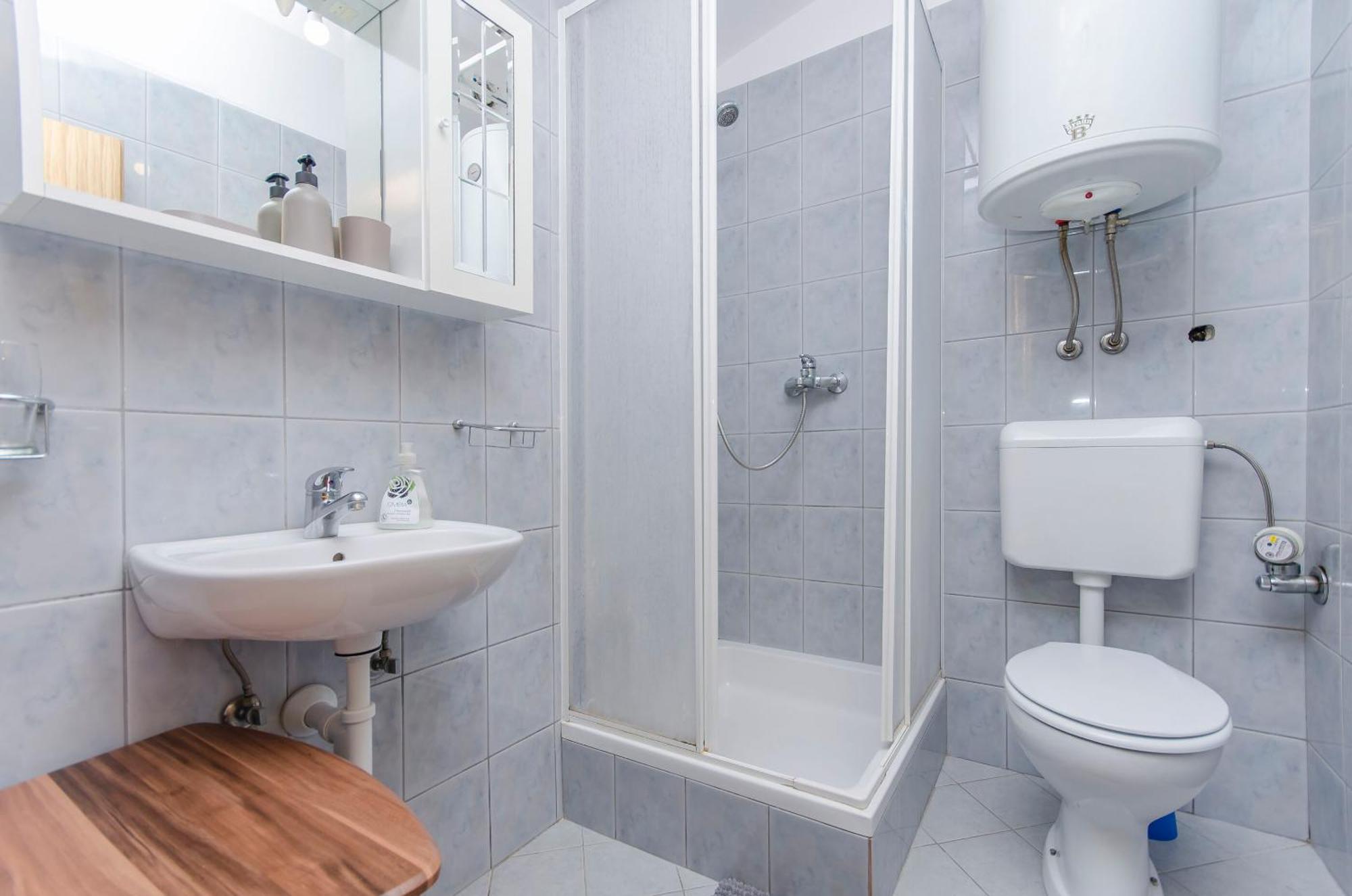 ויר Apartments Ivan מראה חיצוני תמונה