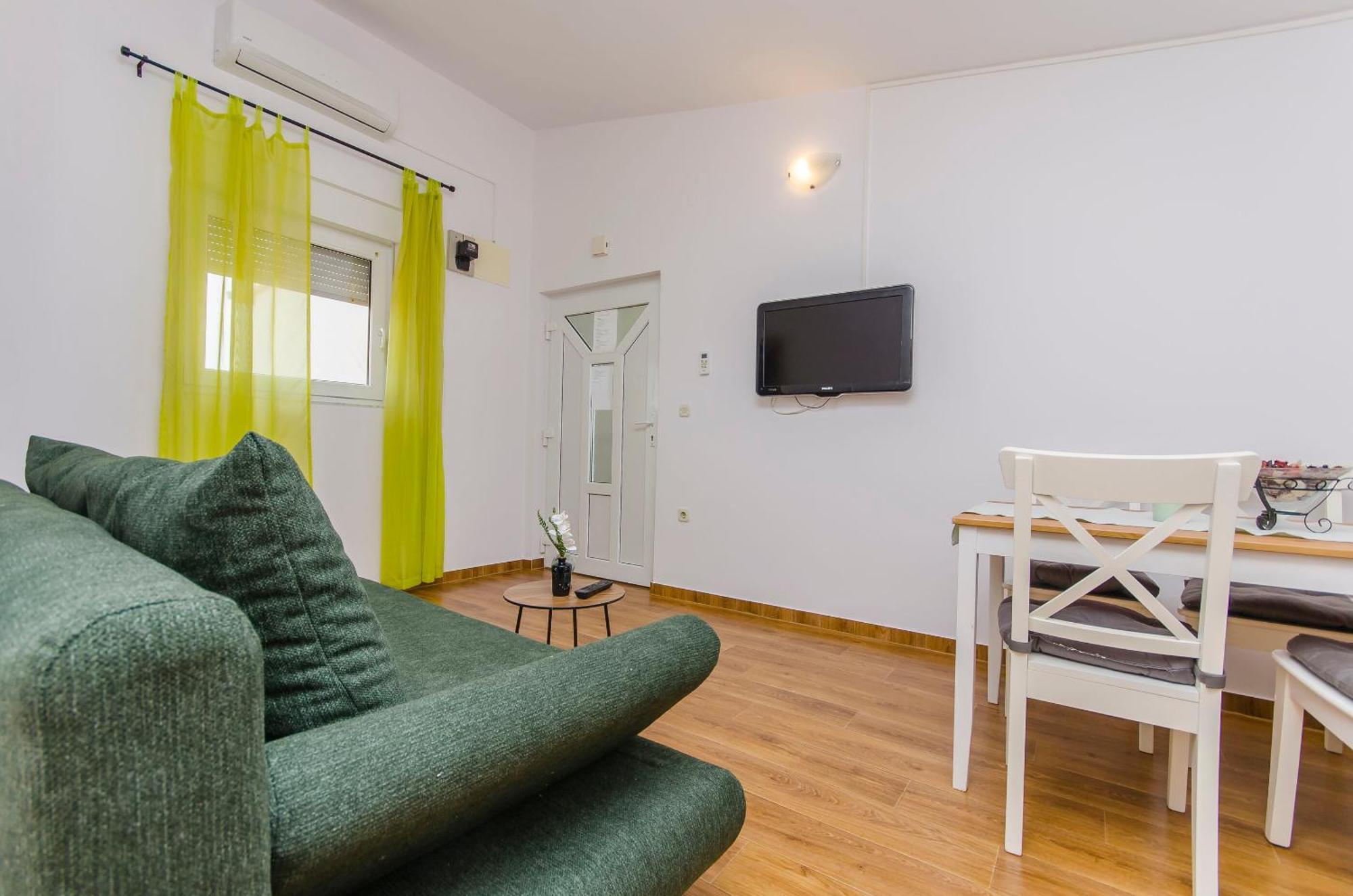 ויר Apartments Ivan מראה חיצוני תמונה